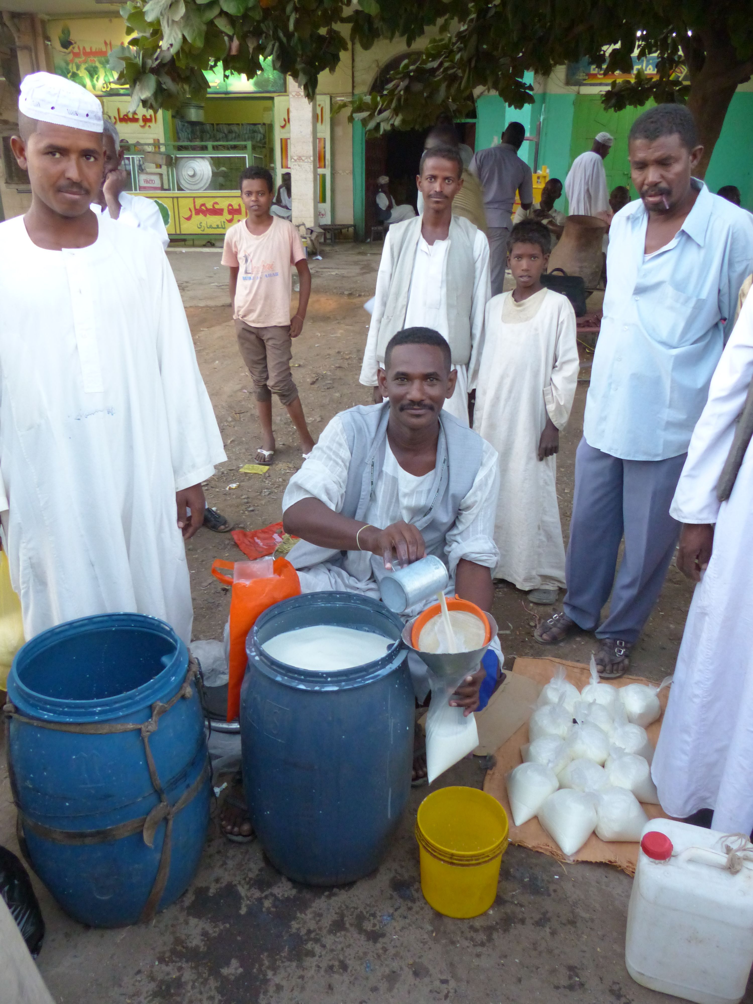 Bagging milk in Dongola