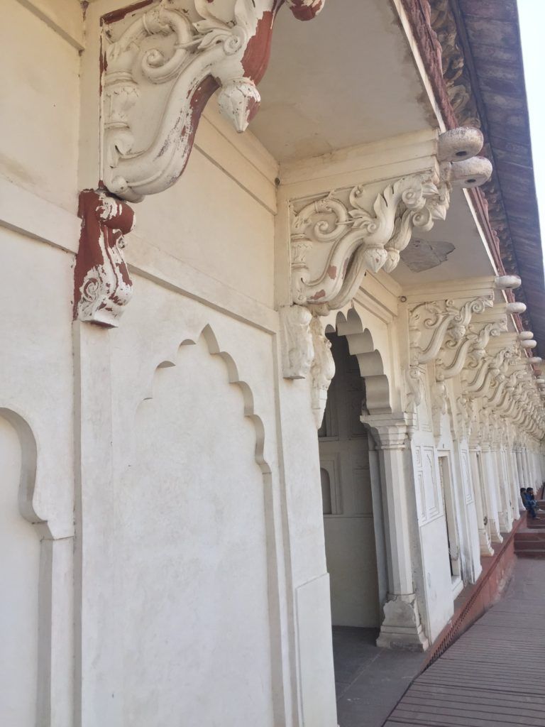 Agra Fort, a fairly escapable prison