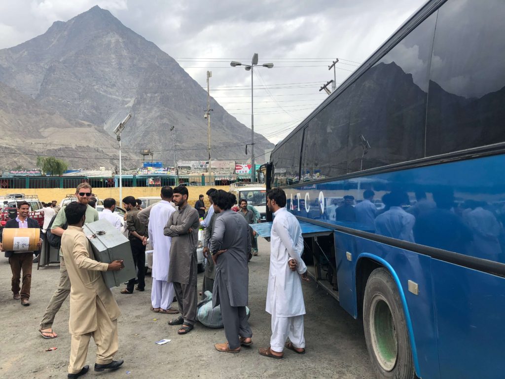 Gilgit, loading the bus for Islamabad