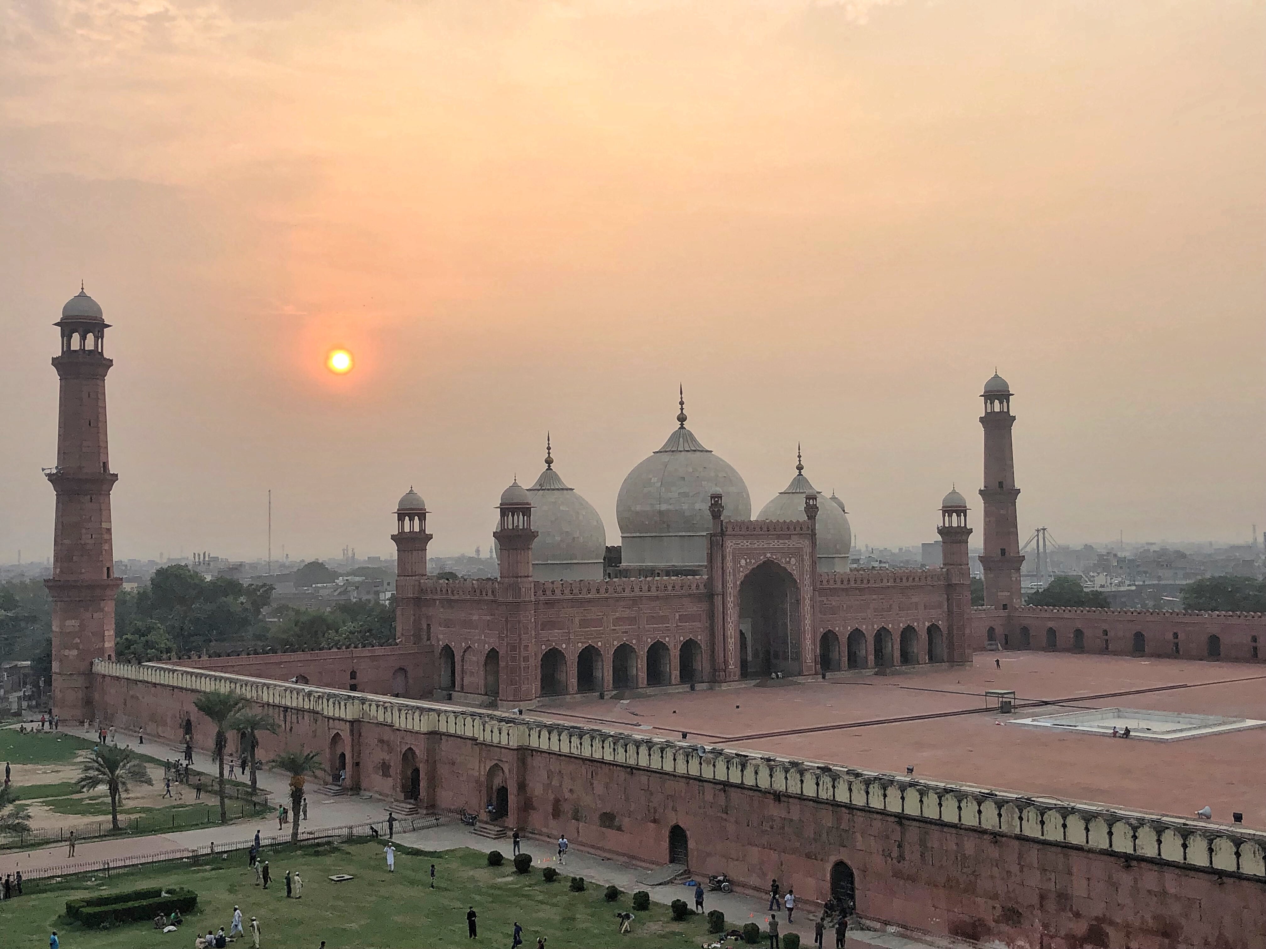 Read more about the article Lahore: Mughals and Madness (and the Best French Toast Ever)