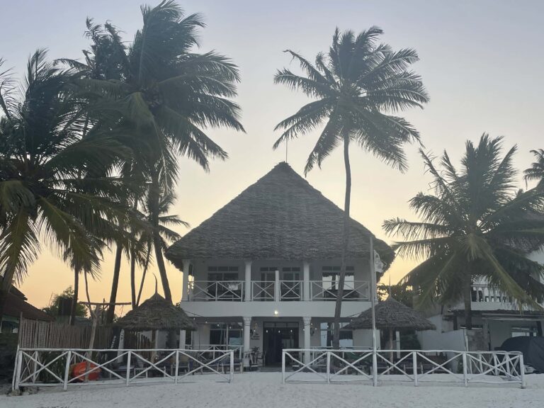 Africa Paradise, beautiful guesthouse on Bwejuu beach, Zanzibar