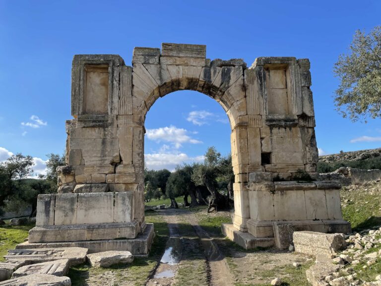 Dougga Thugga roman ruins Tunisia
